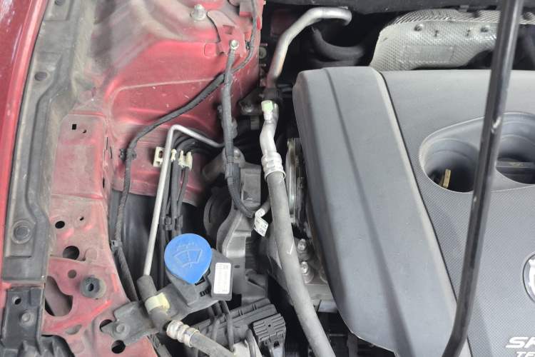 Used Mazda Atenza 2015 2.5L Blue Sky Prestige Edition Engine Bay Right