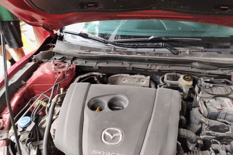 Used Mazda Atenza 2015 2.5L Blue Sky Sport Edition Engine Bay Right