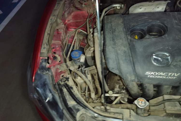 Used Mazda Atenza 2015 2.5L Blue Sky Prestige Edition Engine Bay Right