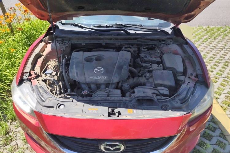 Used Mazda Atenza 2015 2.0L Blue Sky Fashion Edition Engine Bay