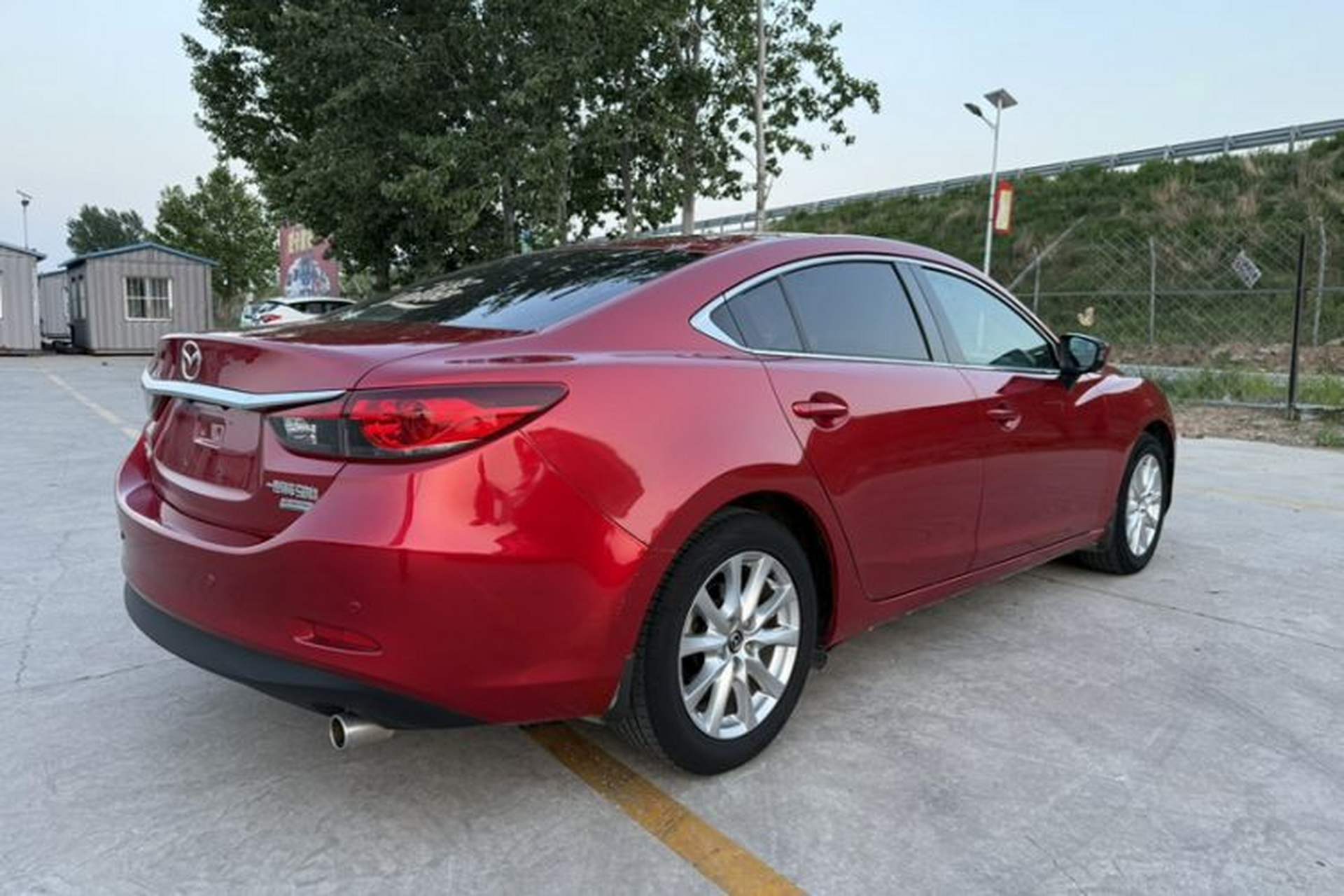 Used Mazda Atenza 2015 2.0L Blue Sky Prestige Edition Exterior 2