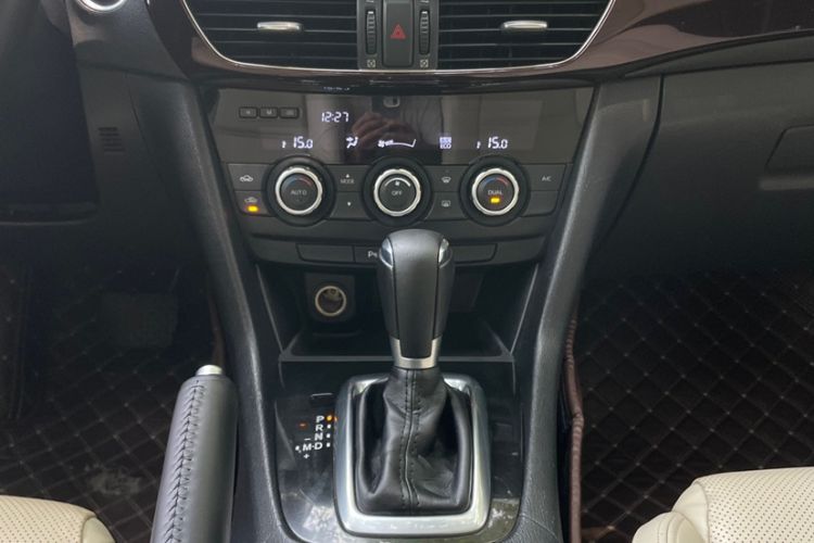 Used Mazda Atenza 2015 2.0L Blue Sky Luxury Edition Gear Lever