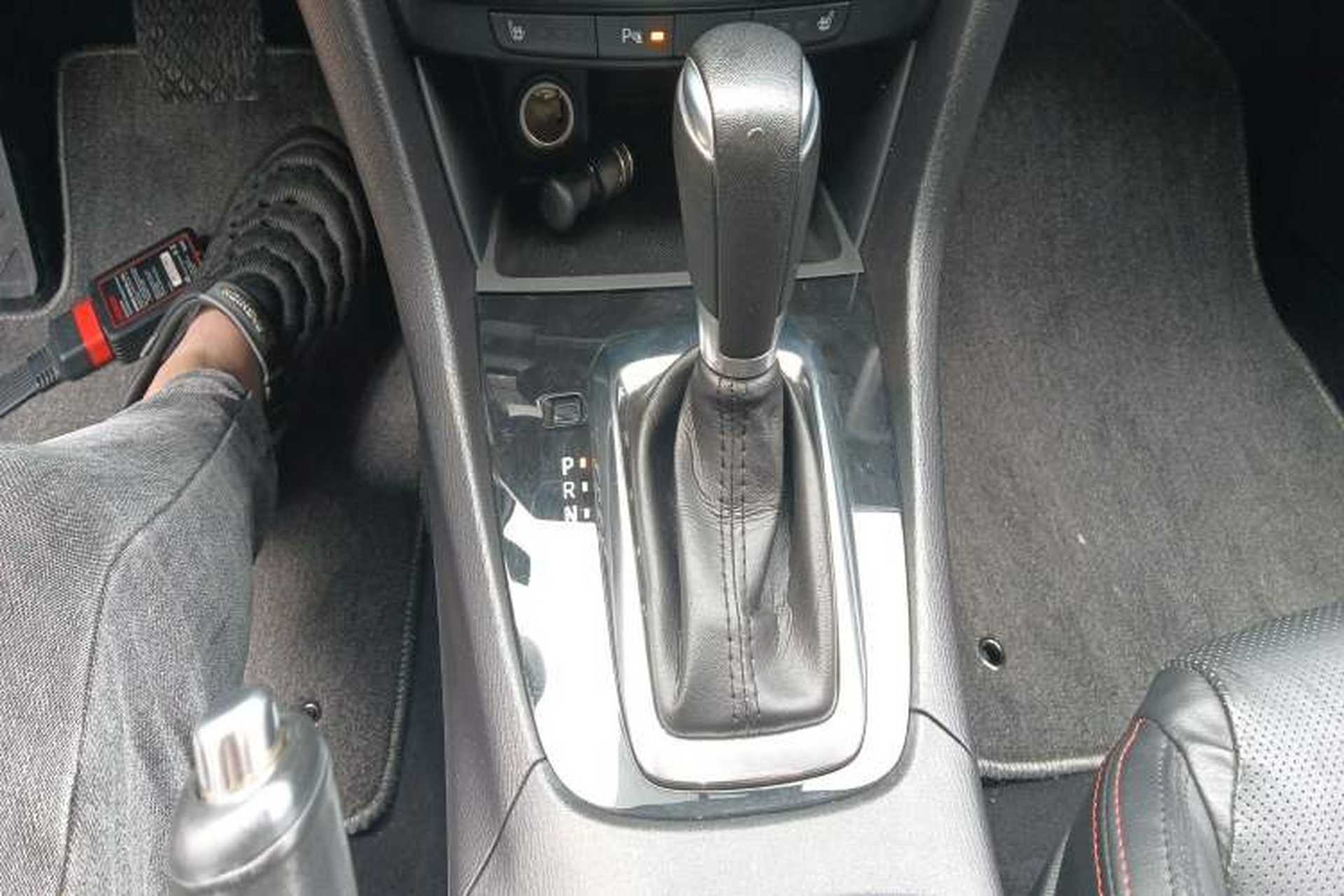 Used Mazda Atenza 2015 2.5L Blue Sky Prestige Edition Gear Lever