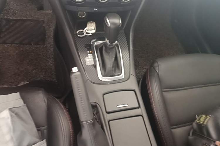 Used Mazda Atenza 2015 2.0L Blue Sky Luxury Edition Gear Lever