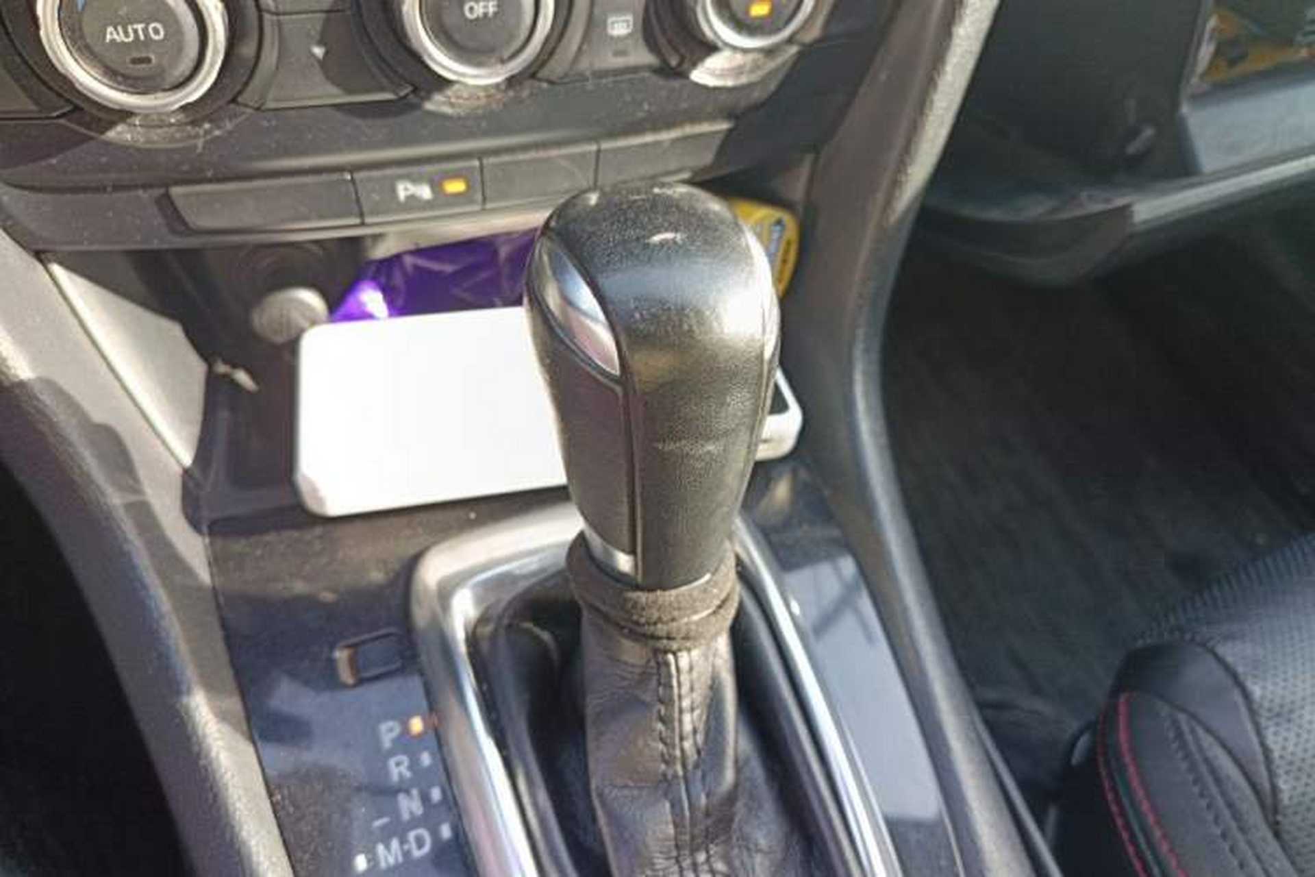 Used Mazda Atenza 2015 2.0L Blue Sky Luxury Edition Gear Lever