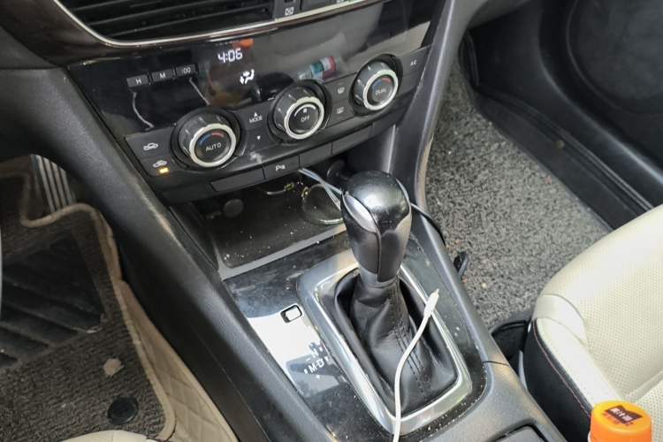 Used Mazda Atenza 2015 2.0L Blue Sky Luxury Edition Gear Lever