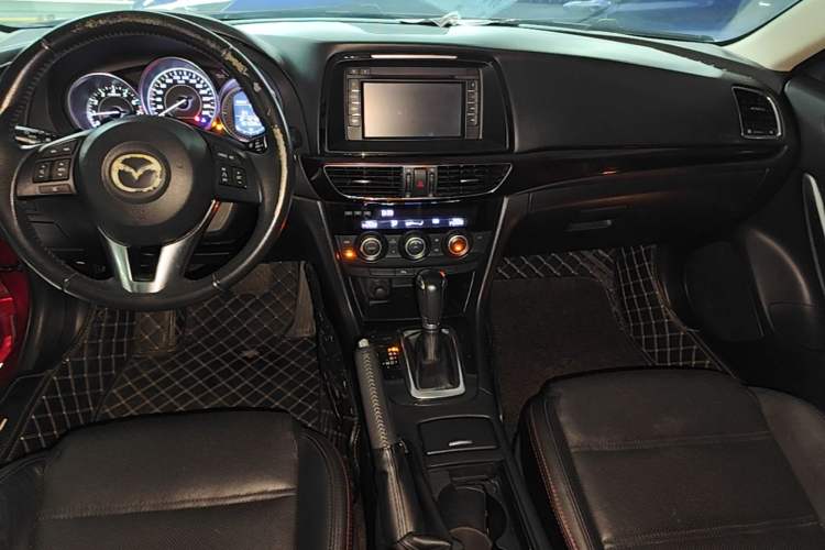 Used Mazda Atenza 2015 2.0L Blue Sky Luxury Edition Gear Lever