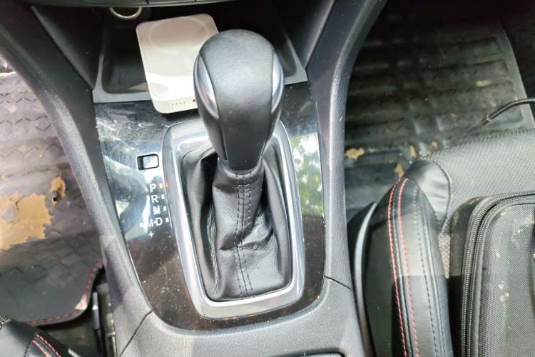 Used Mazda Atenza 2015 2.0L Blue Sky Luxury Edition Gear Lever