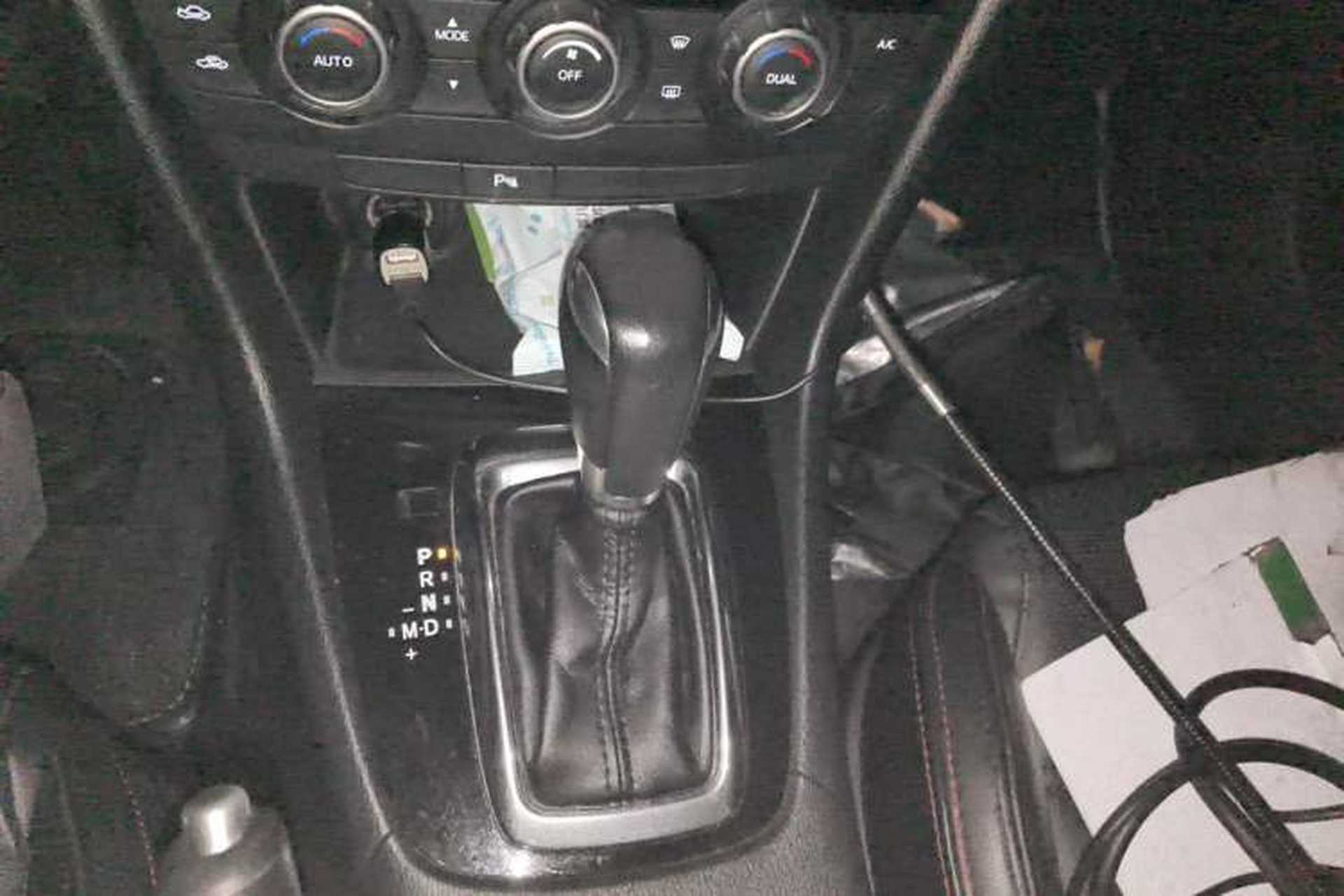 Used Mazda Atenza 2015 2.0L Blue Sky Luxury Edition Gear Lever