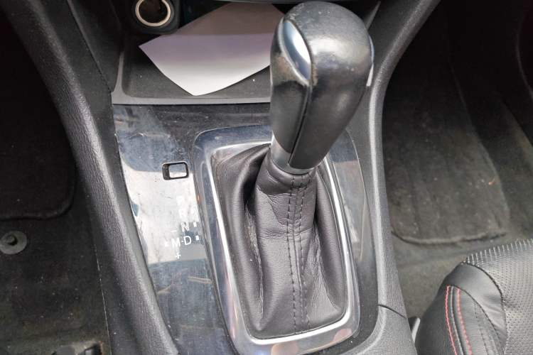 Used Mazda Atenza 2015 2.0L Blue Sky Prestige Edition Gear Lever