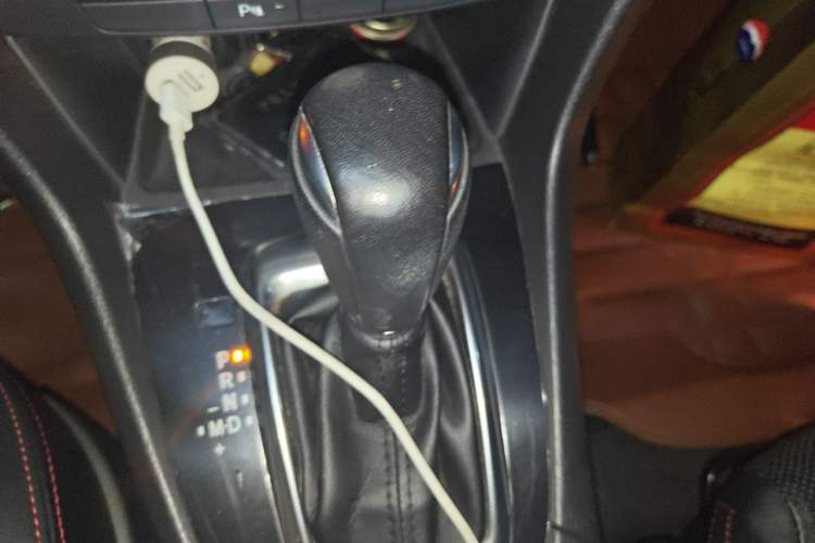 Used Mazda Atenza 2015 2.5L Blue Sky Sport Edition Gear Lever