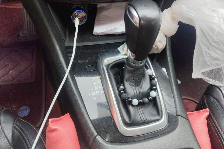 Used Mazda Atenza 2015 2.0L Blue Sky Luxury Edition Gear Lever