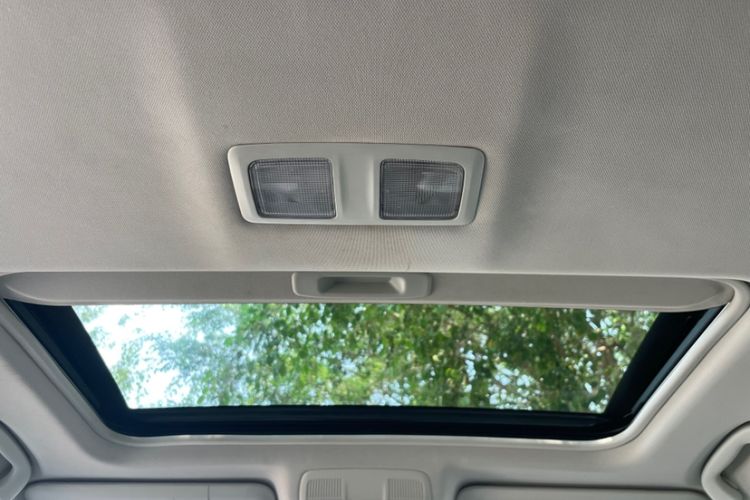 Used Mazda Atenza 2015 2.0L Blue Sky Luxury Edition Headliner