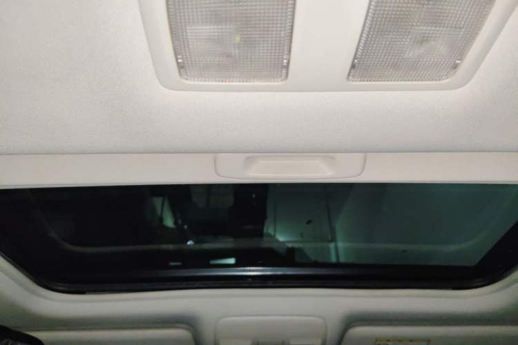 Used Mazda Atenza 2015 2.5L Blue Sky Prestige Edition Headliner