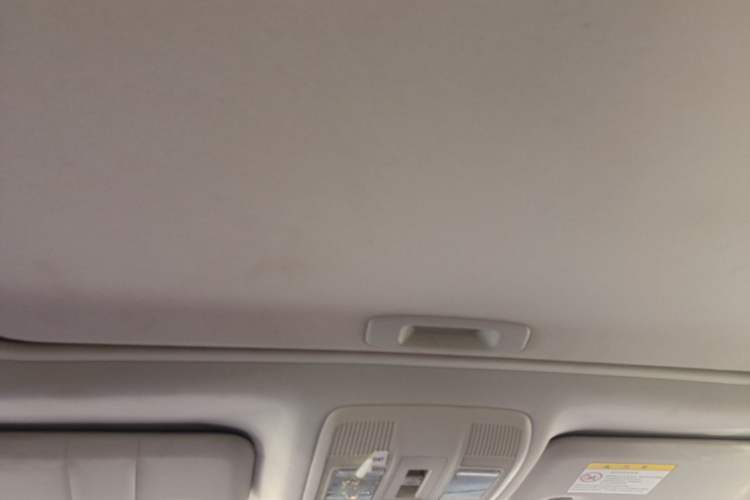 Used Mazda Atenza 2015 2.0L Blue Sky Luxury Edition Headliner