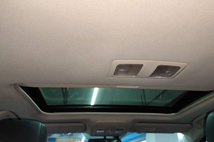 Used Mazda Atenza 2015 2.0L Blue Sky Luxury Edition Headliner