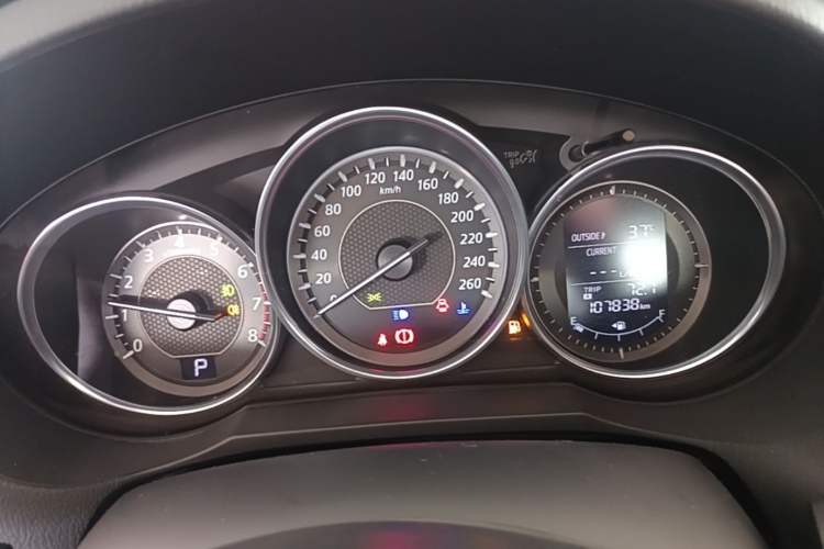 Used Mazda Atenza 2015 2.0L Blue Sky Luxury Edition Instrument Cluster