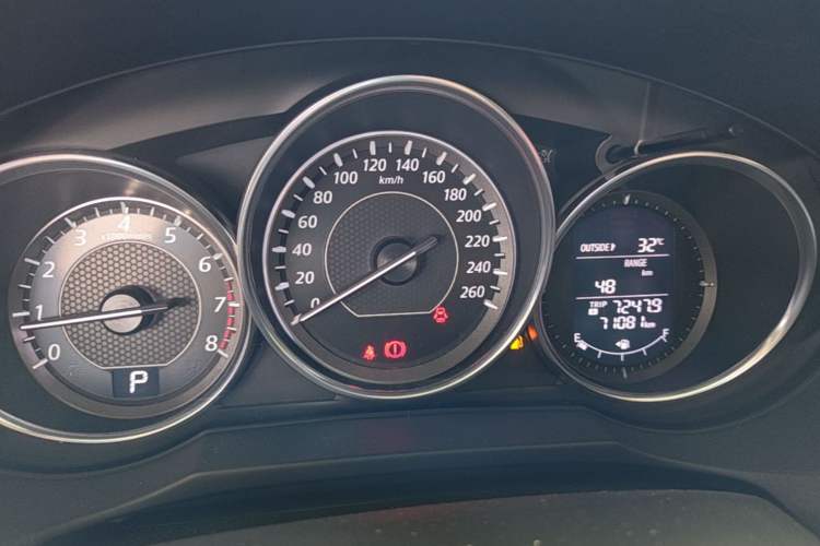 Used Mazda Atenza 2015 2.0L Blue Sky Luxury Edition Instrument Cluster