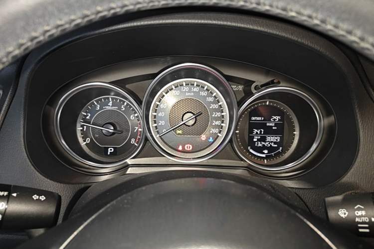 Used Mazda Atenza 2015 2.0L Blue Sky Luxury Edition Instrument Cluster