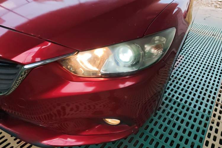 Used Mazda Atenza 2015 2.0L Blue Sky Luxury Edition Left Front Headlight