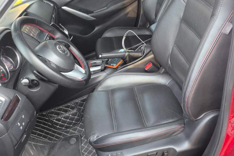 Used Mazda Atenza 2015 2.5L Blue Sky Prestige Edition Left Front Seat