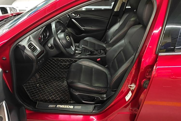 Used Mazda Atenza 2015 2.0L Blue Sky Luxury Edition Left Front Seat
