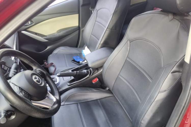 Used Mazda Atenza 2015 2.0L Blue Sky Fashion Edition Left Front Seat