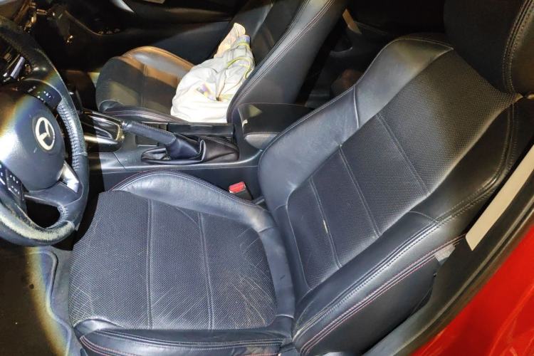 Used Mazda Atenza 2015 2.5L Blue Sky Sport Edition Left Front Seat