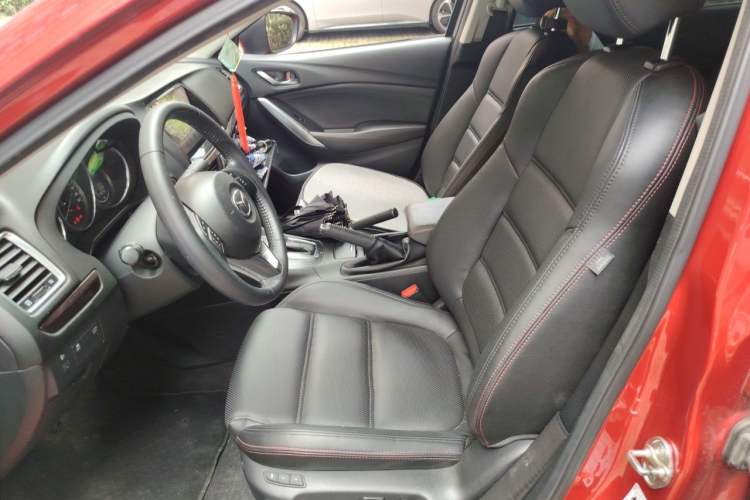 Used Mazda Atenza 2015 2.0L Blue Sky Luxury Edition Left Front Seat