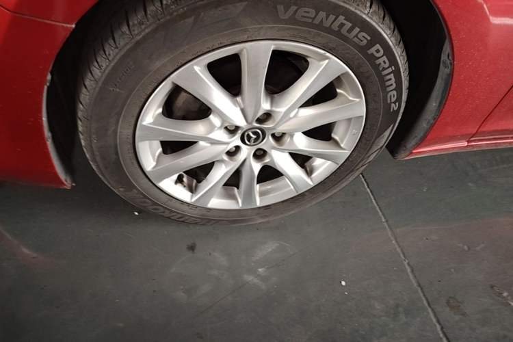 Used Mazda Atenza 2015 2.0L Blue Sky Luxury Edition Left Front Wheel Hub