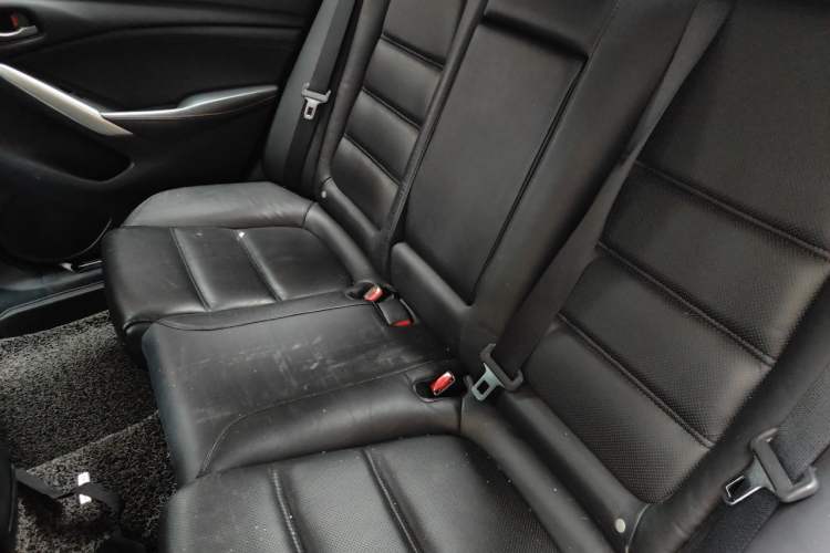 Used Mazda Atenza 2015 2.5L Blue Sky Prestige Edition Left Rear Seat