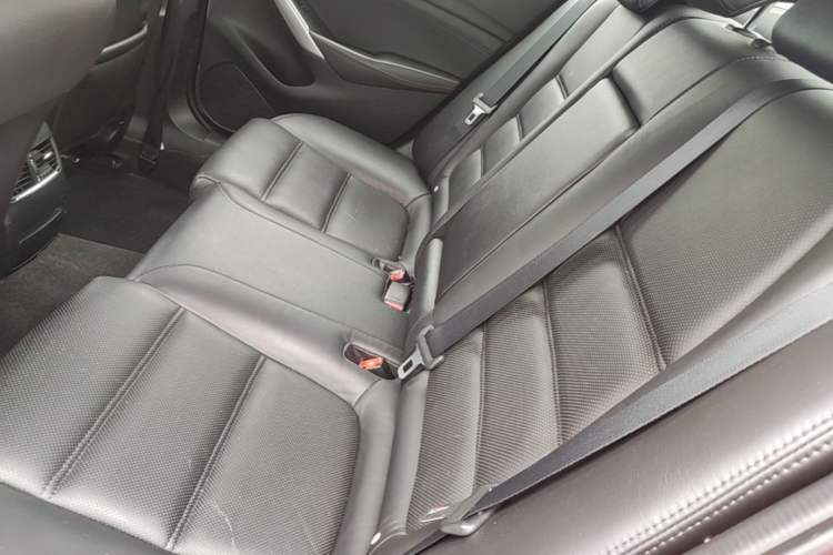 Used Mazda Atenza 2015 2.5L Blue Sky Prestige Edition Left Rear Seat