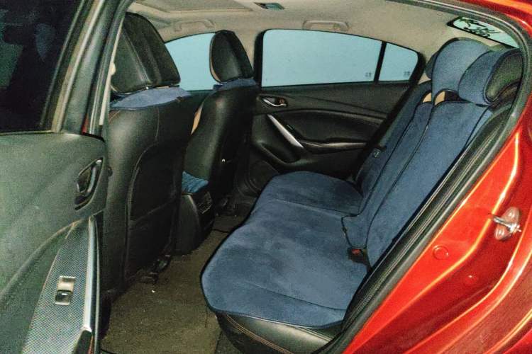 Used Mazda Atenza 2015 2.5L Blue Sky Prestige Edition Left Rear Seat