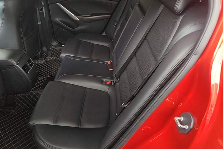 Used Mazda Atenza 2015 2.0L Blue Sky Prestige Edition Left Rear Seat