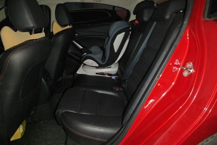 Used Mazda Atenza 2015 2.0L Blue Sky Luxury Edition Left Rear Seat