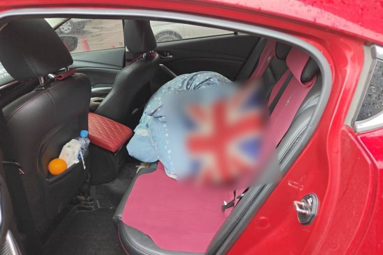 Used Mazda Atenza 2015 2.0L Blue Sky Luxury Edition Left Rear Seat