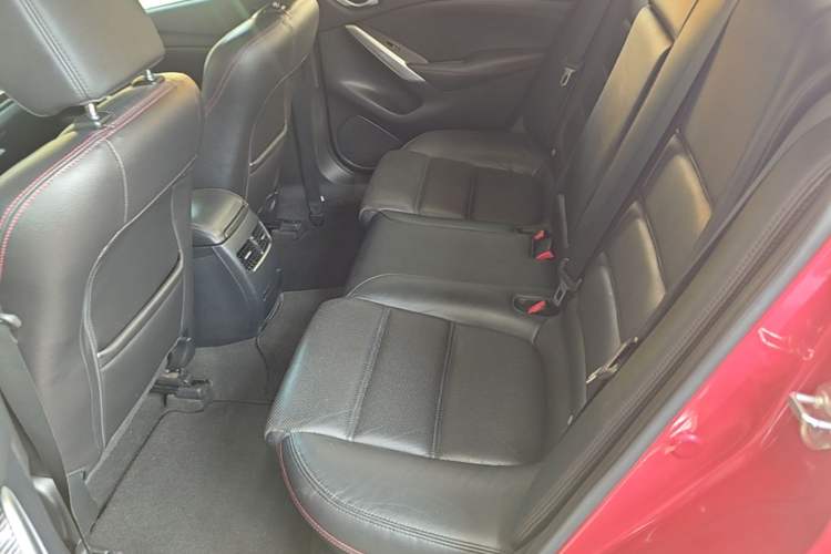 Used Mazda Atenza 2015 2.0L Blue Sky Luxury Edition Left Rear Seat