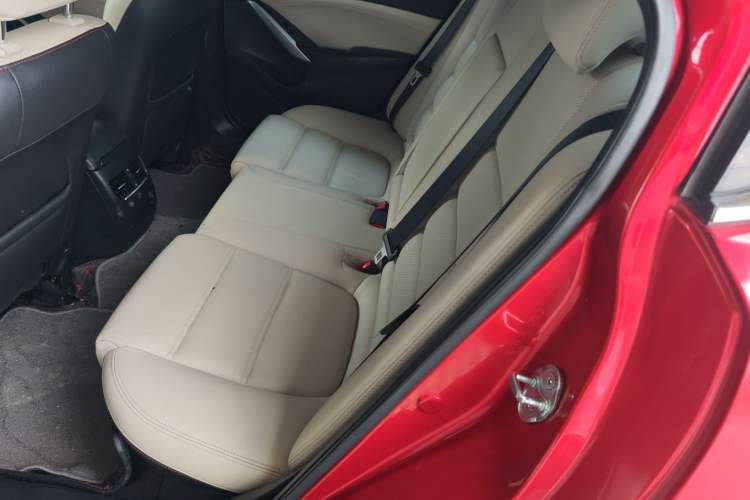 Used Mazda Atenza 2015 2.0L Blue Sky Luxury Edition Left Rear Seat