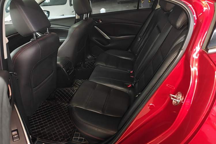 Used Mazda Atenza 2015 2.0L Blue Sky Luxury Edition Left Rear Seat