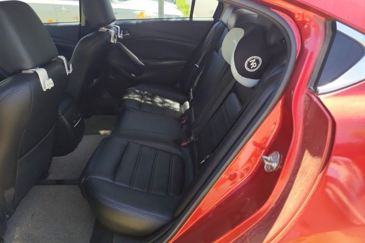 Used Mazda Atenza 2015 2.0L Blue Sky Fashion Edition Left Rear Seat