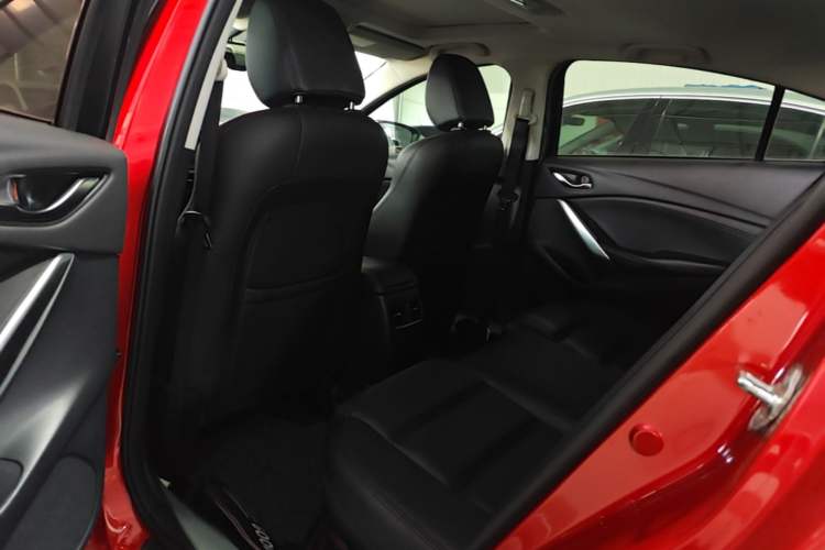 Used Mazda Atenza 2015 2.0L Blue Sky Prestige Edition Left Rear Seat