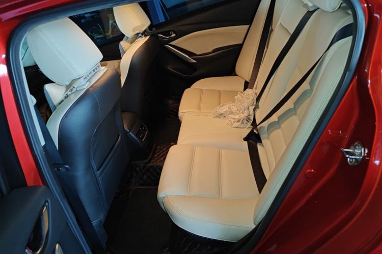 Used Mazda Atenza 2015 2.0L Blue Sky Luxury Edition Left Rear Seat