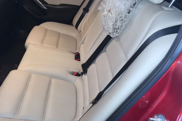 Used Mazda Atenza 2015 2.0L Blue Sky Luxury Edition Left Rear Seat