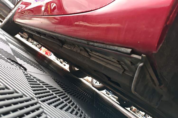 Used Mazda Atenza 2015 2.0L Blue Sky Luxury Edition Left Side Sill