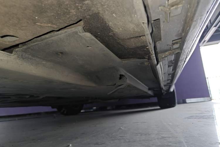 Used Mazda Atenza 2015 2.0L Blue Sky Luxury Edition Left Side Sill