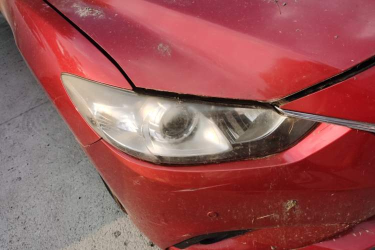 Used Mazda Atenza 2015 2.0L Blue Sky Luxury Edition Right Front Headlight