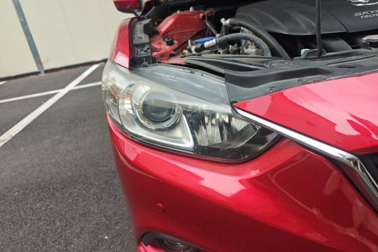 Used Mazda Atenza 2015 2.0L Blue Sky Prestige Edition Right Front Headlight