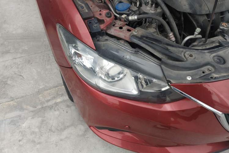 Used Mazda Atenza 2015 2.0L Blue Sky Luxury Edition Right Front Headlight