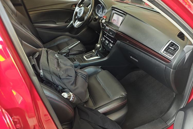 Used Mazda Atenza 2015 2.0L Blue Sky Luxury Edition Right Front Seat