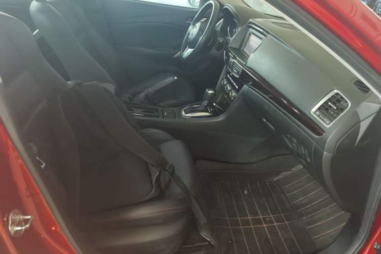Used Mazda Atenza 2015 2.5L Blue Sky Sport Edition Right Front Seat